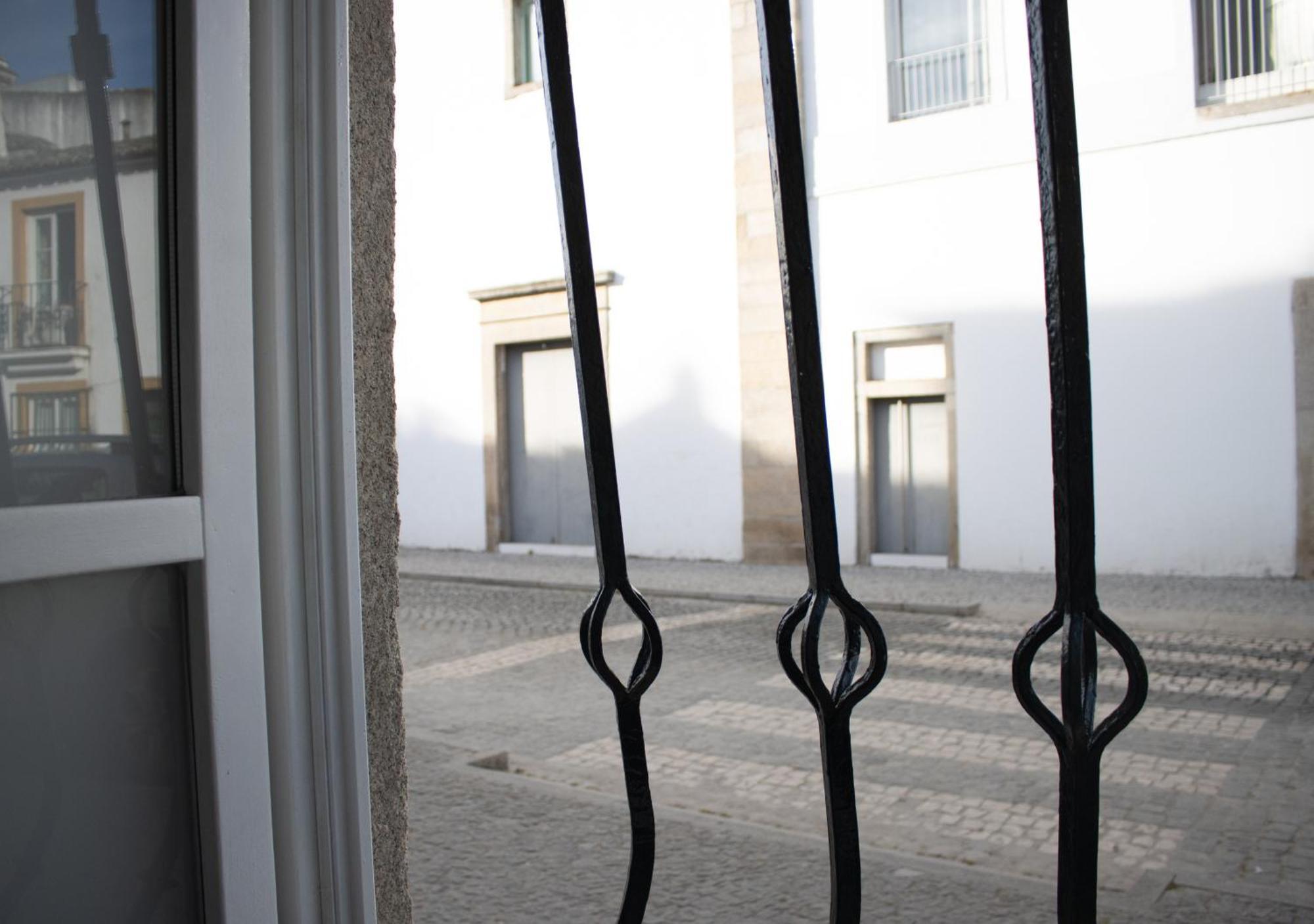 Casa Do Patio- Parking Included Appartement Évora Buitenkant foto